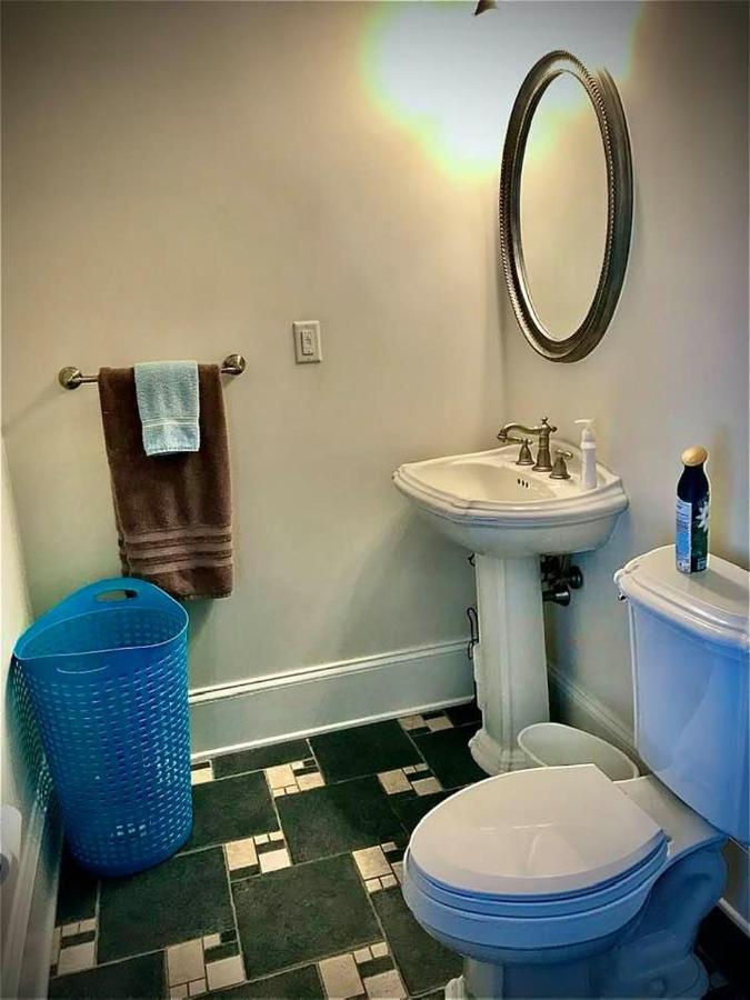 Waynesboro Historic 1912 Hoover House Bed And Breakfast المظهر الخارجي الصورة