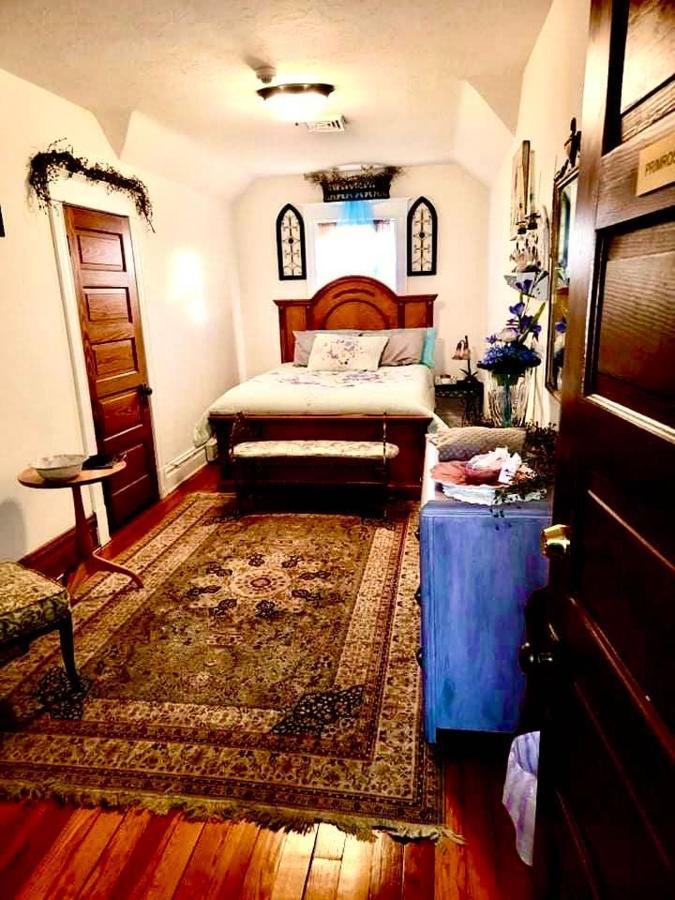 Waynesboro Historic 1912 Hoover House Bed And Breakfast المظهر الخارجي الصورة