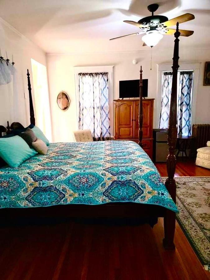 Waynesboro Historic 1912 Hoover House Bed And Breakfast المظهر الخارجي الصورة